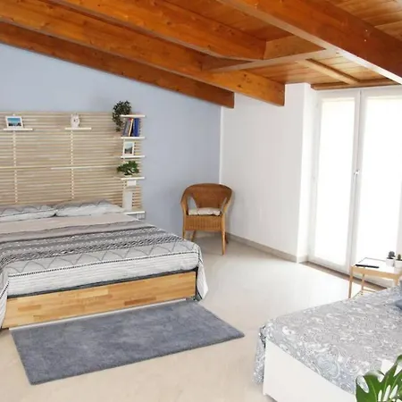 - Benvenuti Al Sud Apartment