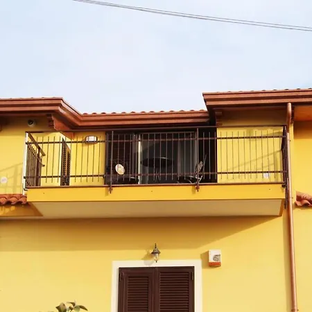 - Benvenuti Al Sud Apartment