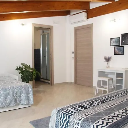 - Benvenuti Al Sud Apartment